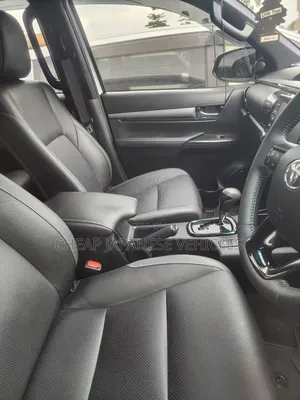 New Toyota Hilux 2024 White