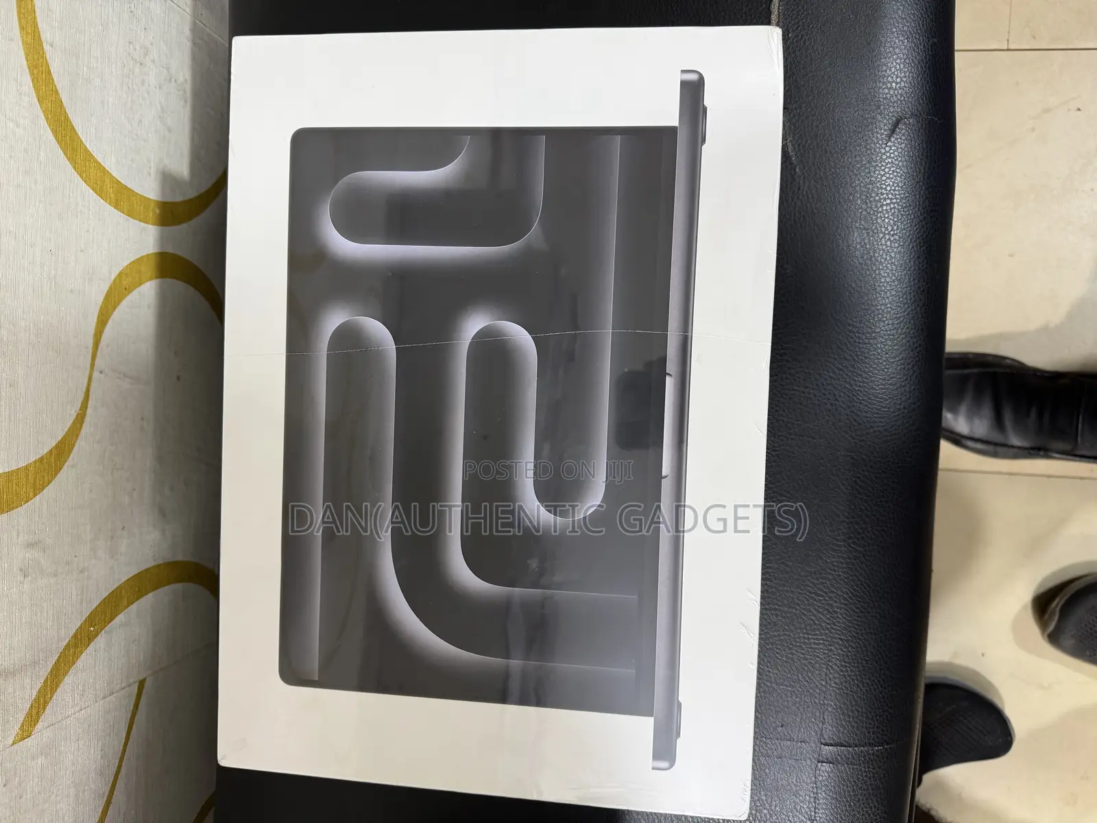 New Apple MacBook Pro 2023 M3 Max 16-Inch 48GB Apple M3 Max SSD 1T