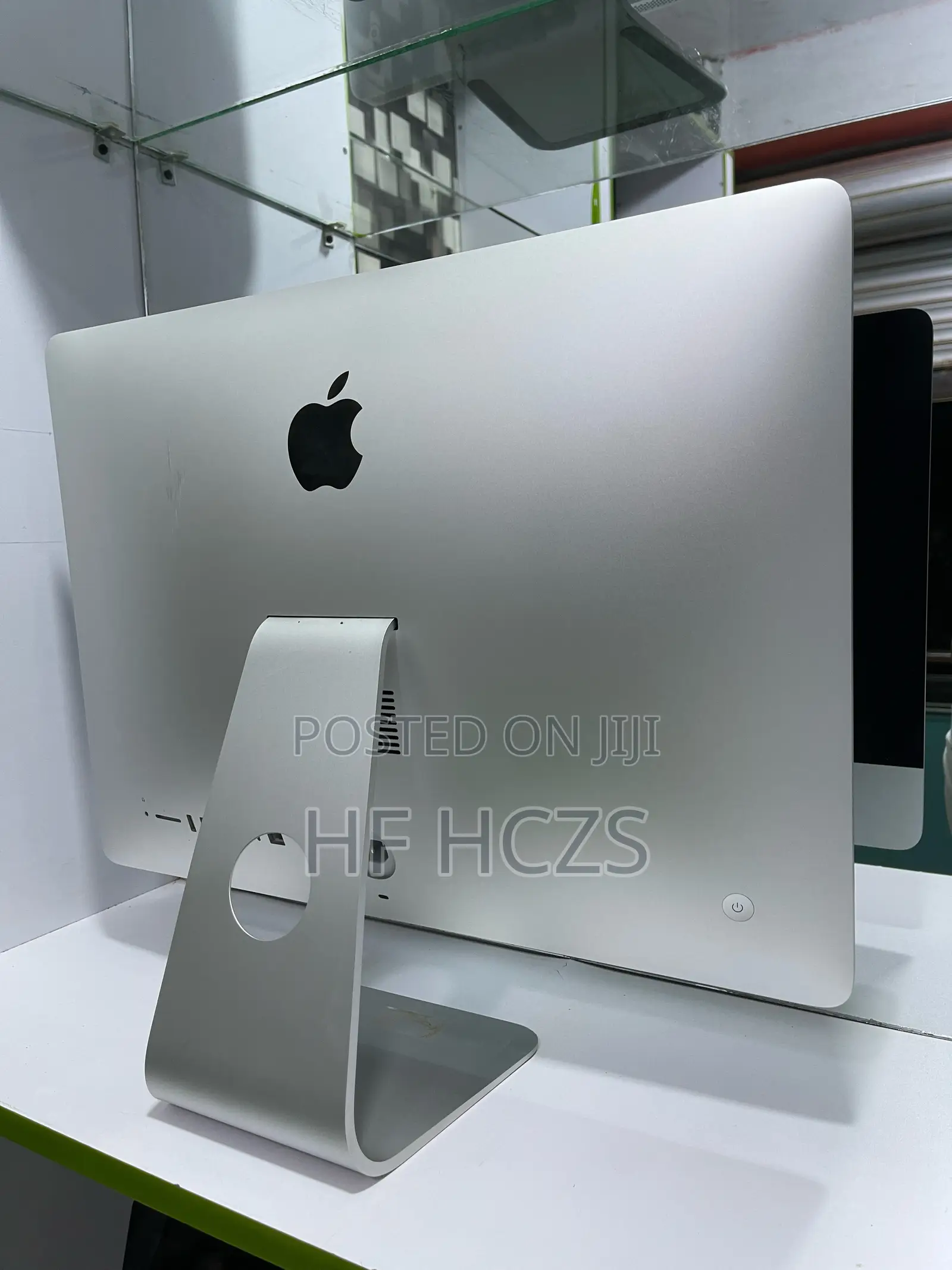 Desktop Computer Apple iMac 16GB Intel Core I5 SSD 256GB