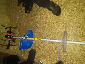 Garden Weeder