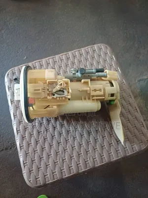Fuel Pump Assembly for Toyota Vanguard.