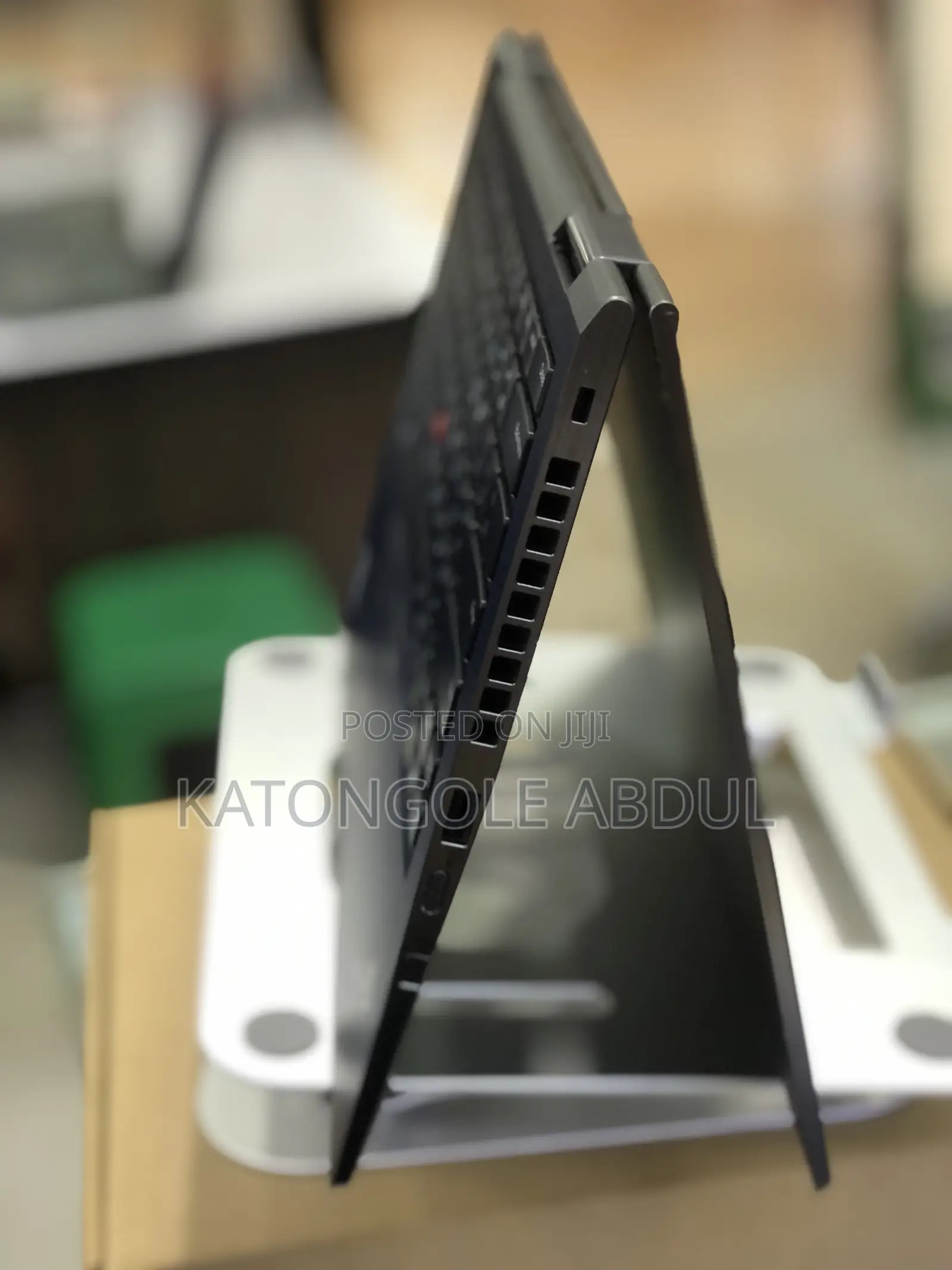 New Laptop Lenovo Thinkpad X1 Yoga 16GB Intel Core I7 SSD 512GB