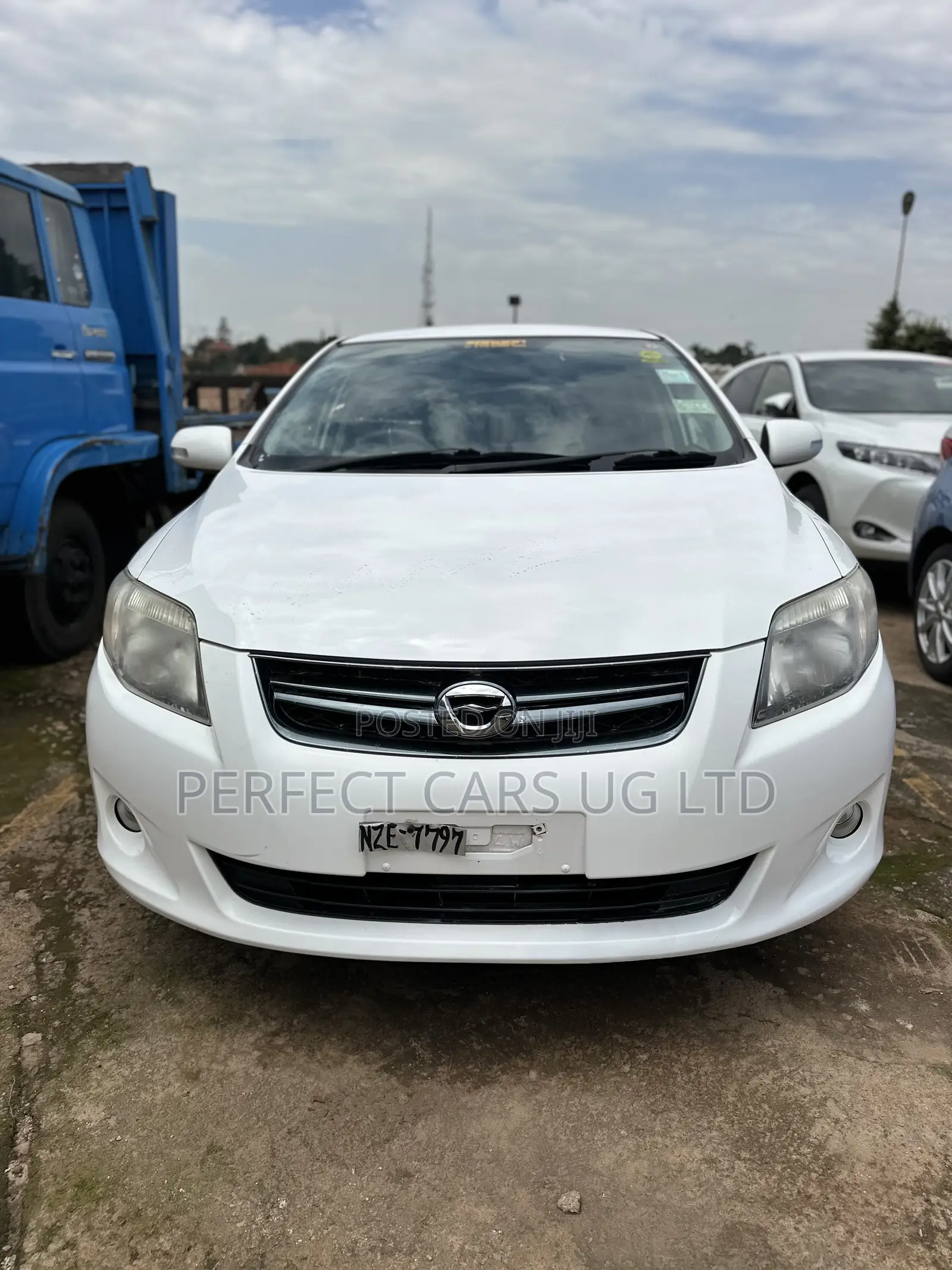 Toyota Corolla Fielder 1.5 Petrol FWD 2012 Off white