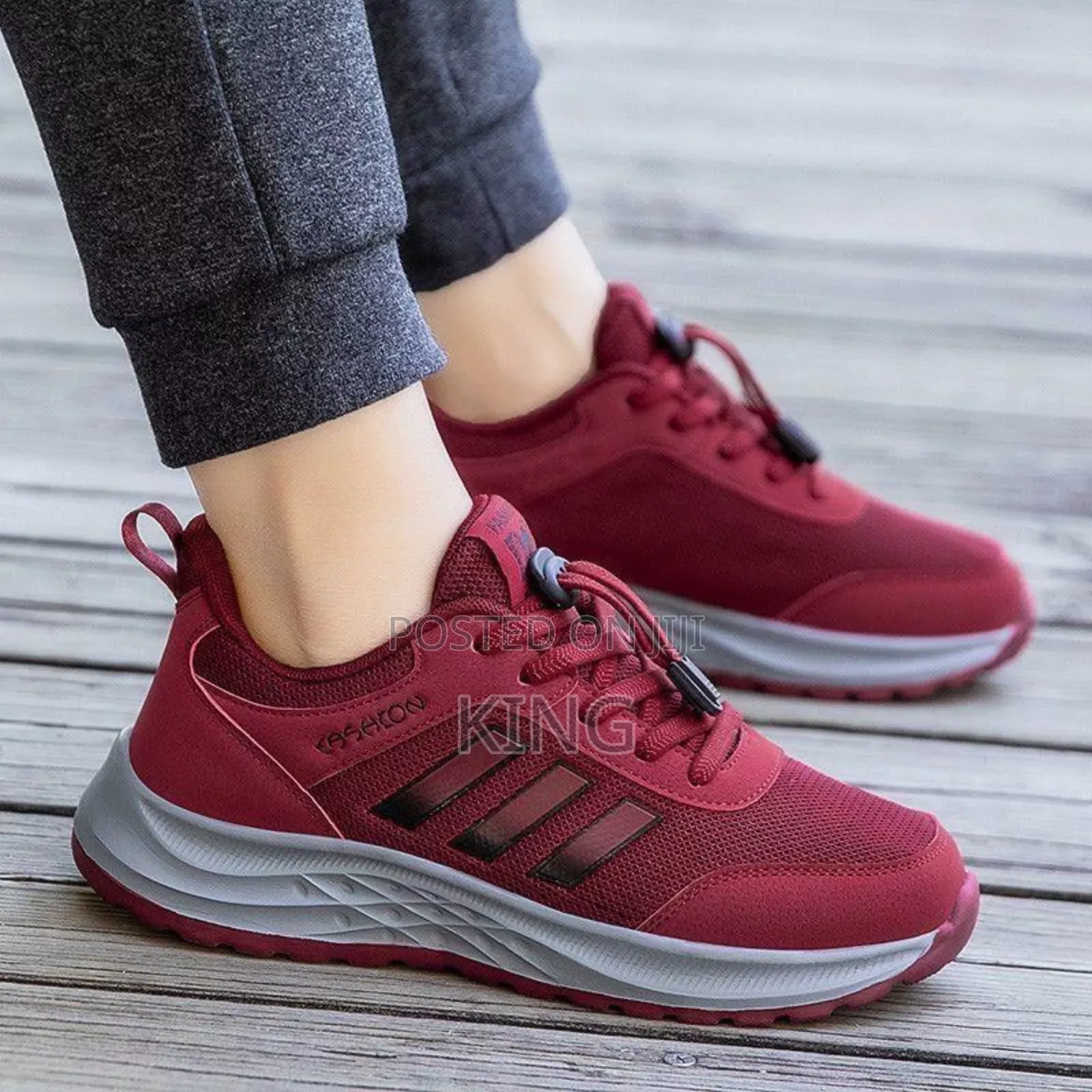 Dub Cashcom Sneakers