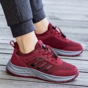 Dub Cashcom Sneakers