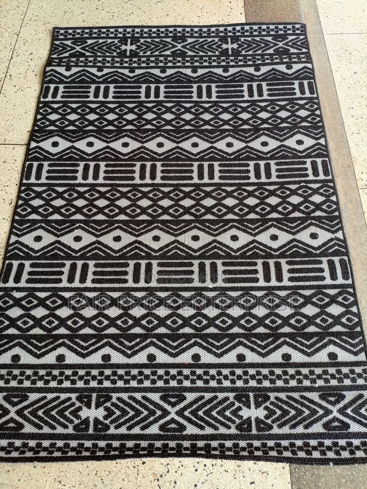 Center Carpet Rug 150x200