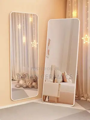Hallway/Dressing Mirror.