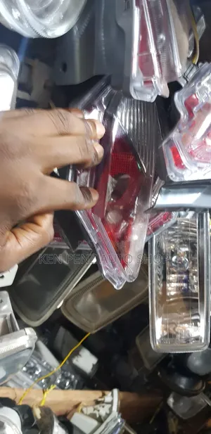Reflectors for Rav4 2014