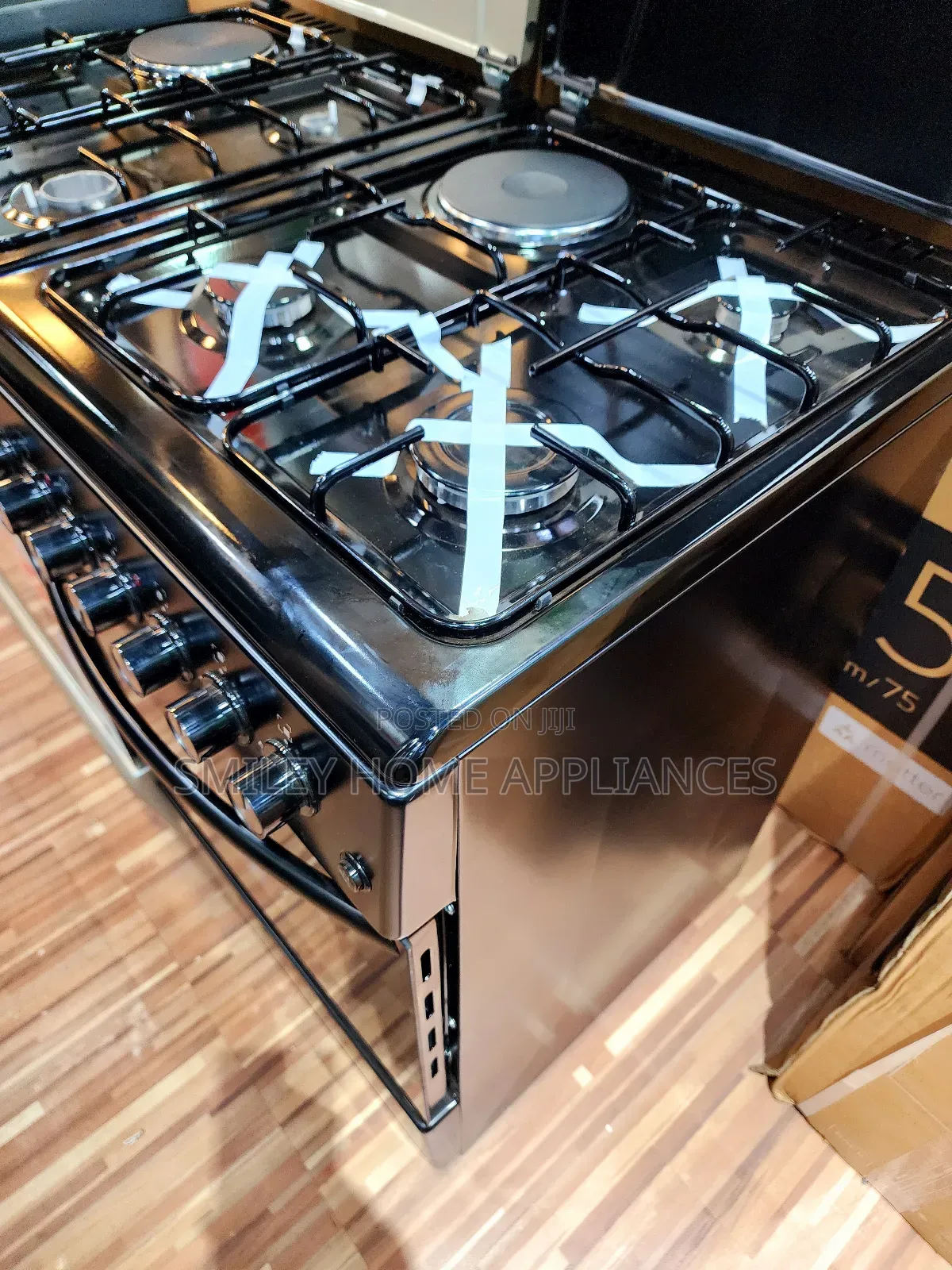 Pixels Black Color 60cm by 50cm Gas Cooker