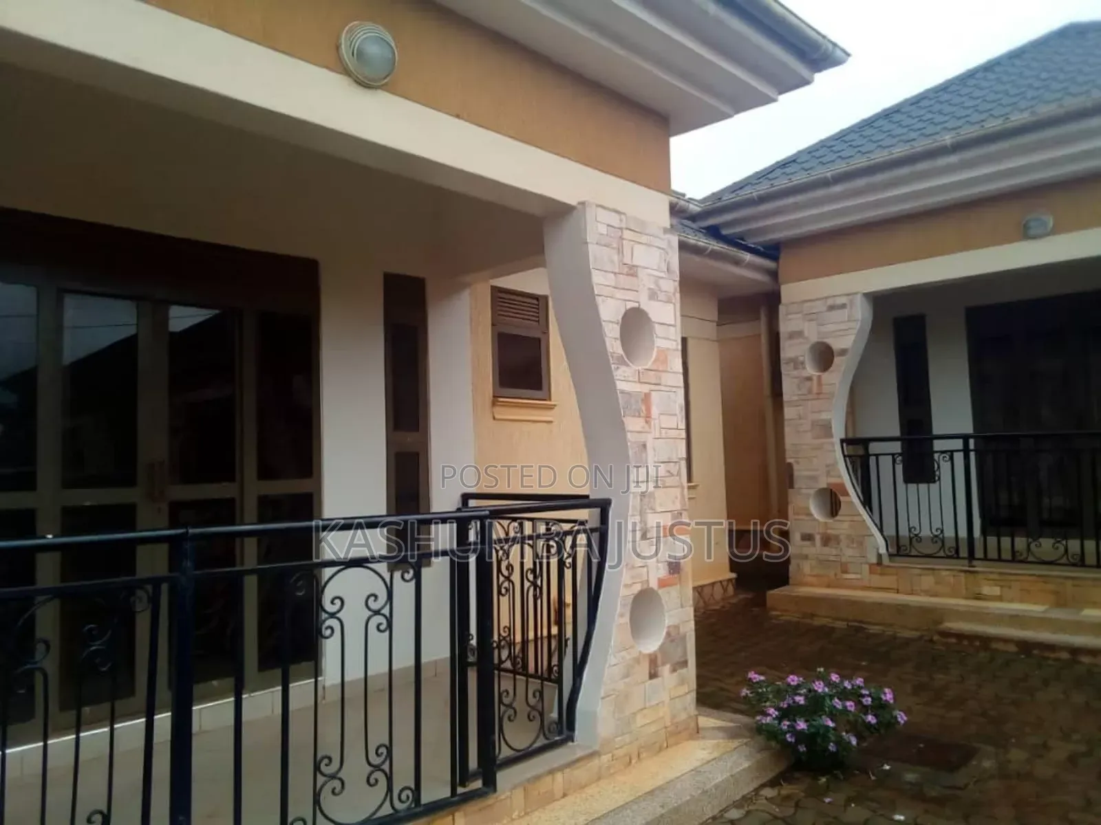 2bdrm House in Mpererwe Kitagobwa, Kawempe for rent