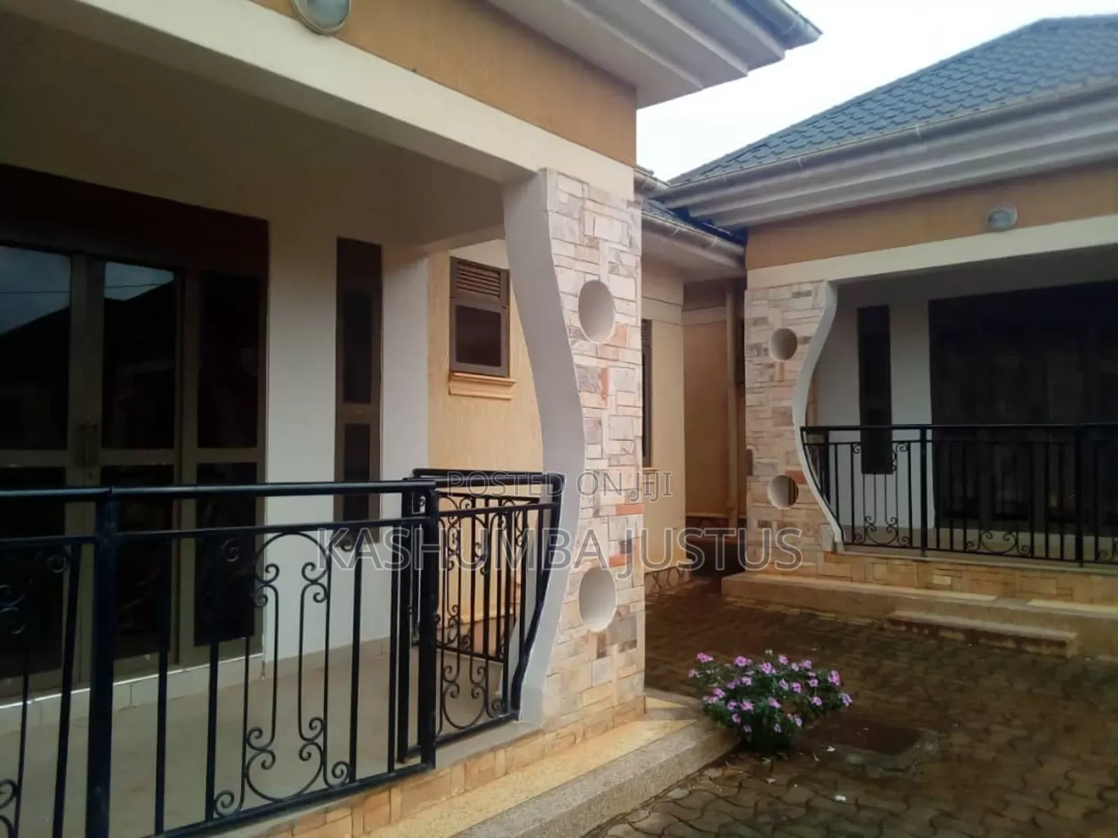 2bdrm House in Mpererwe Kitagobwa, Kawempe for rent