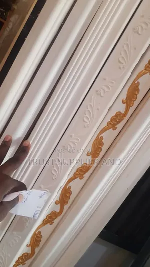 Photo - Wall Cornice Molding