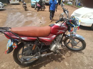 Bajaj CT 110X 2022 Red