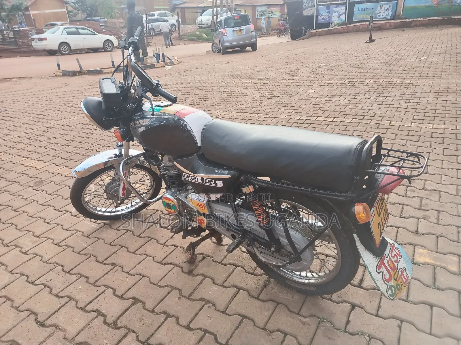 Bajaj Boxer 2012 Red