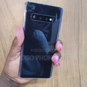 Photo - Samsung Galaxy S10 128 GB Black