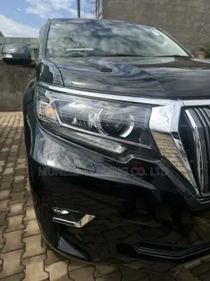 Toyota Land Cruiser Prado 2.8 2018 Black