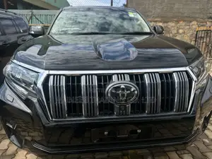 Toyota Land Cruiser Prado 2.8 2018 Black