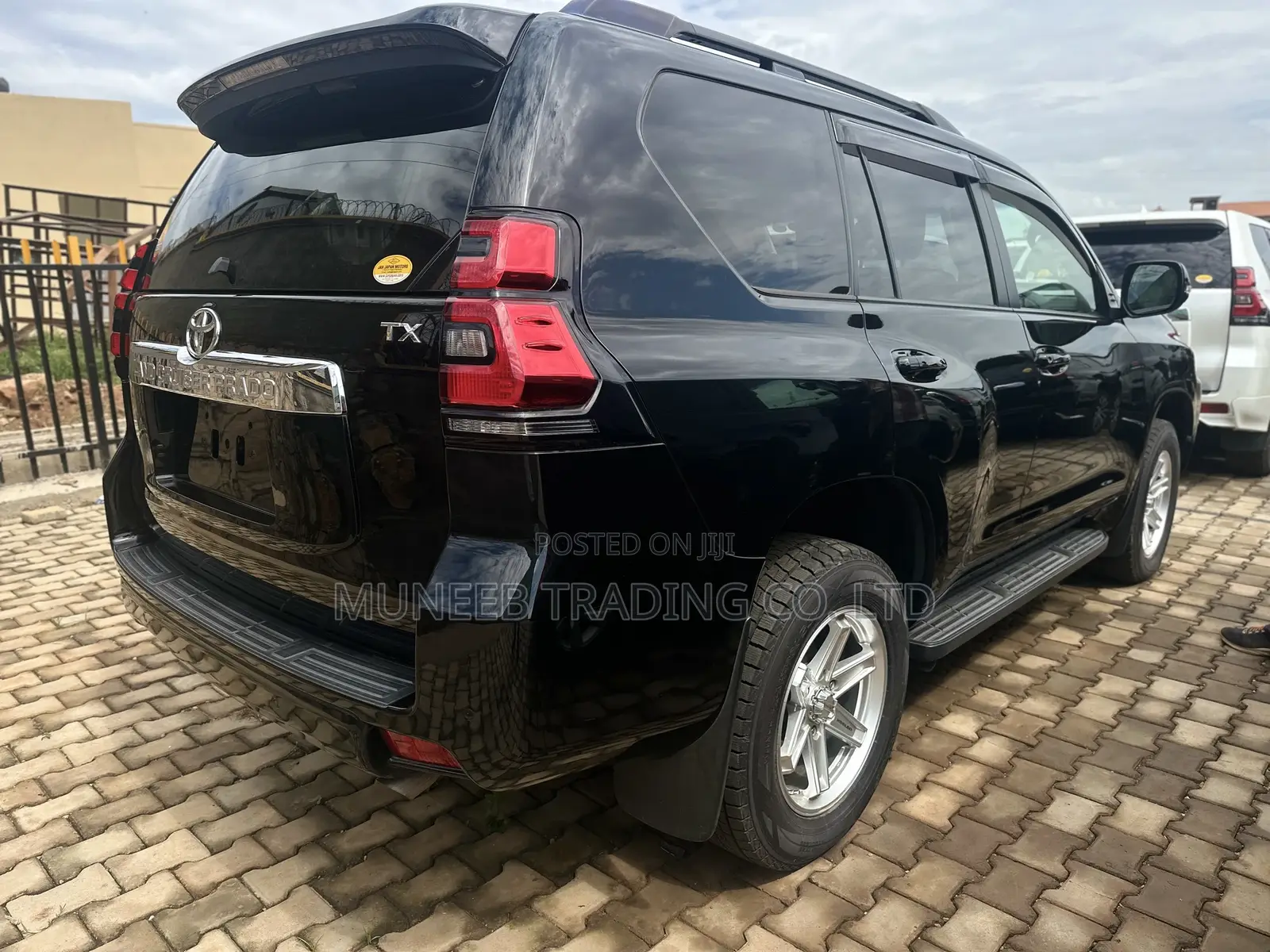 Toyota Land Cruiser Prado 2.8 2018 Black