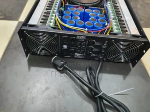 Power Amplifier Crest Audio (Ca20)