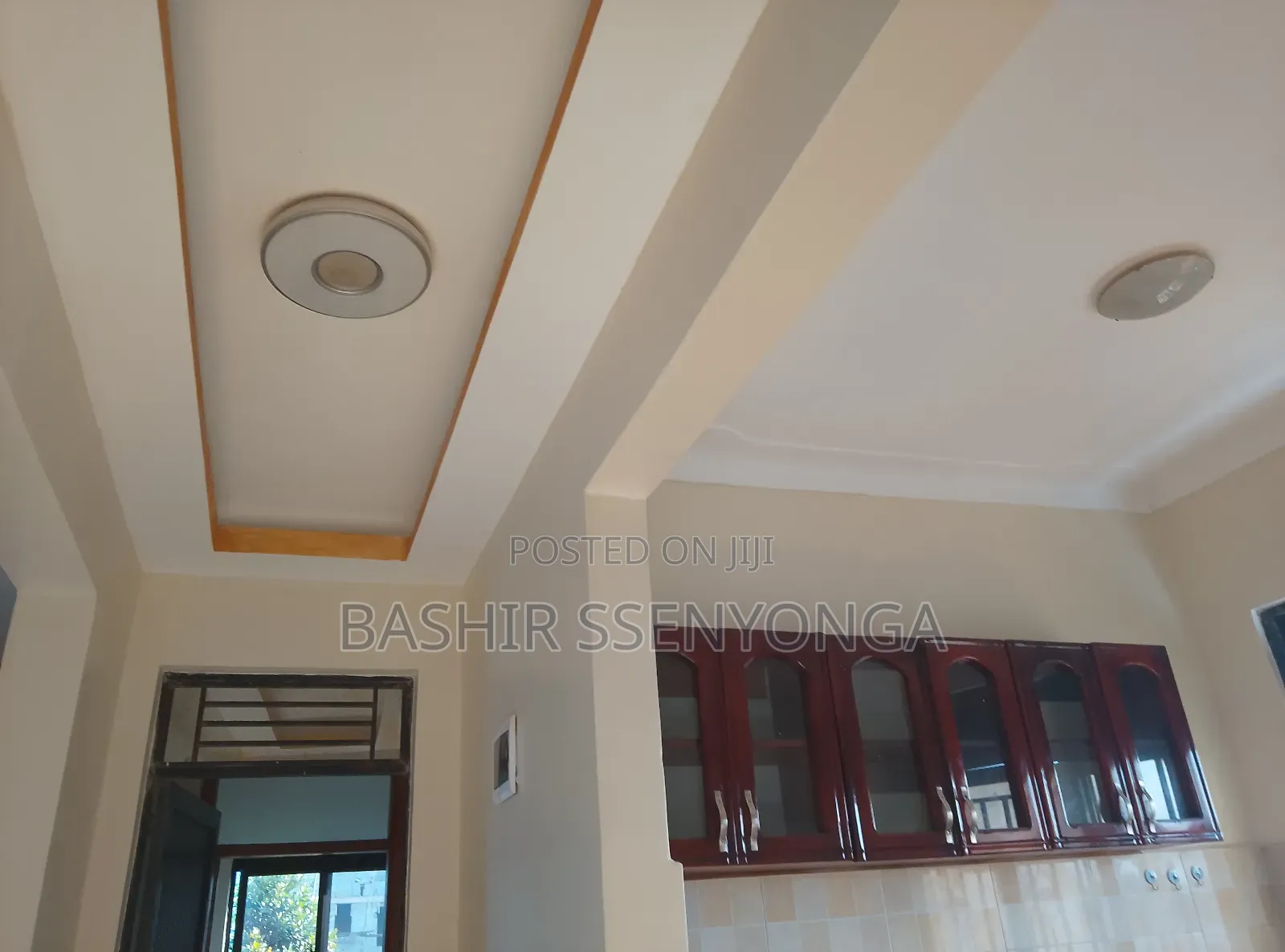 3bdrm Apartment in Makindye for rent