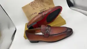 Men's Classic Leather Loafers in Stock