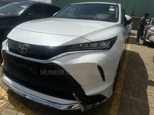Toyota Harrier 2.0 2020 White