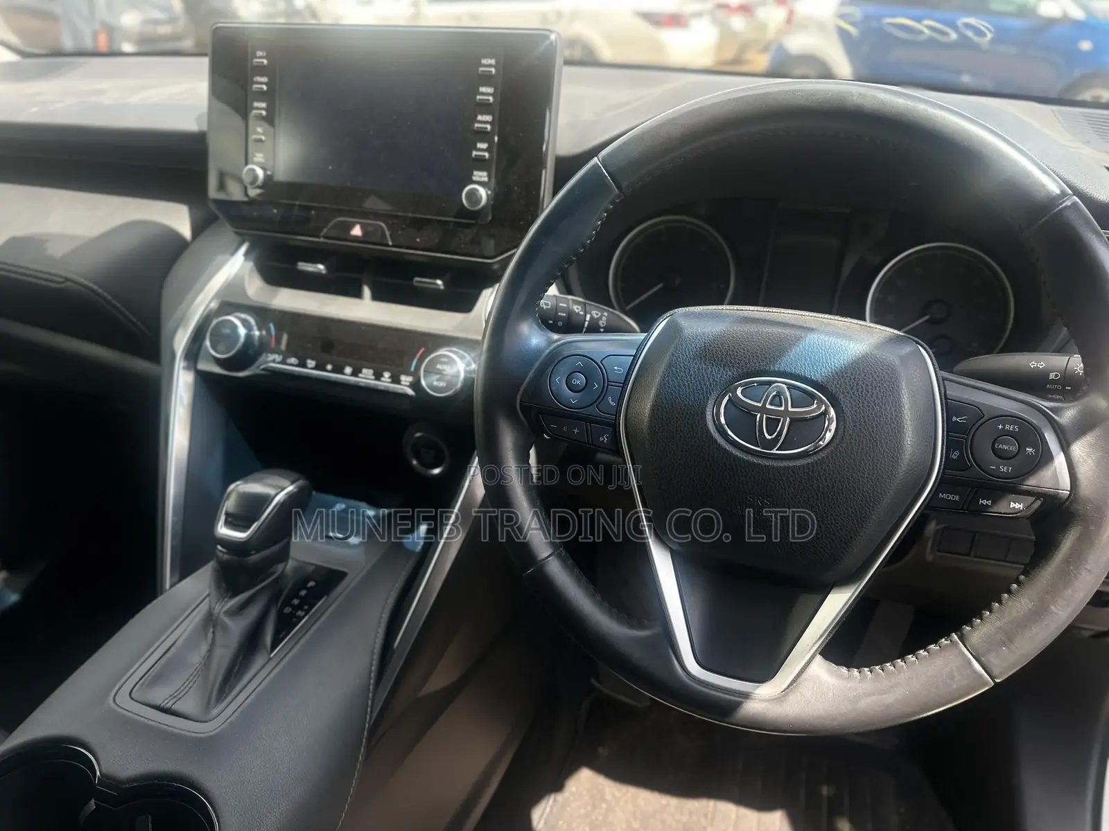 Toyota Harrier 2.0 2020 White