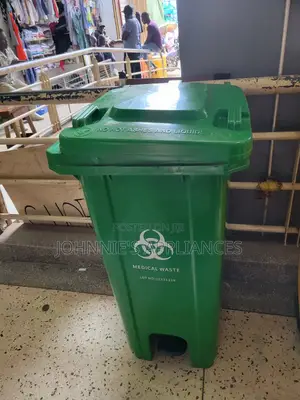 Medical Plastic Waste Bins With Wheels $ Peddle 120l