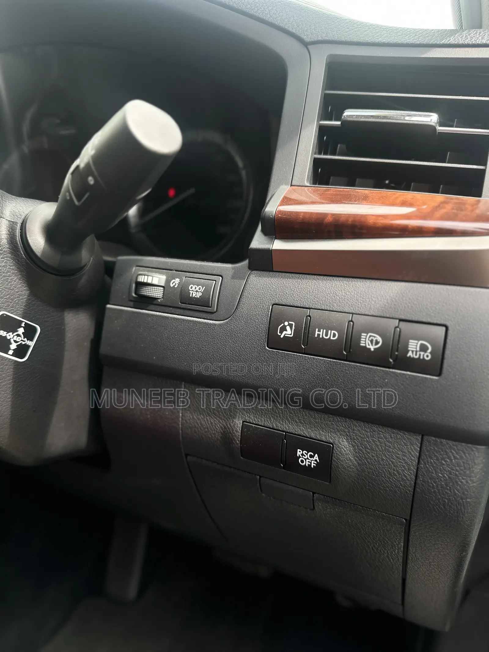 Lexus LX 570 AWD 2016 White