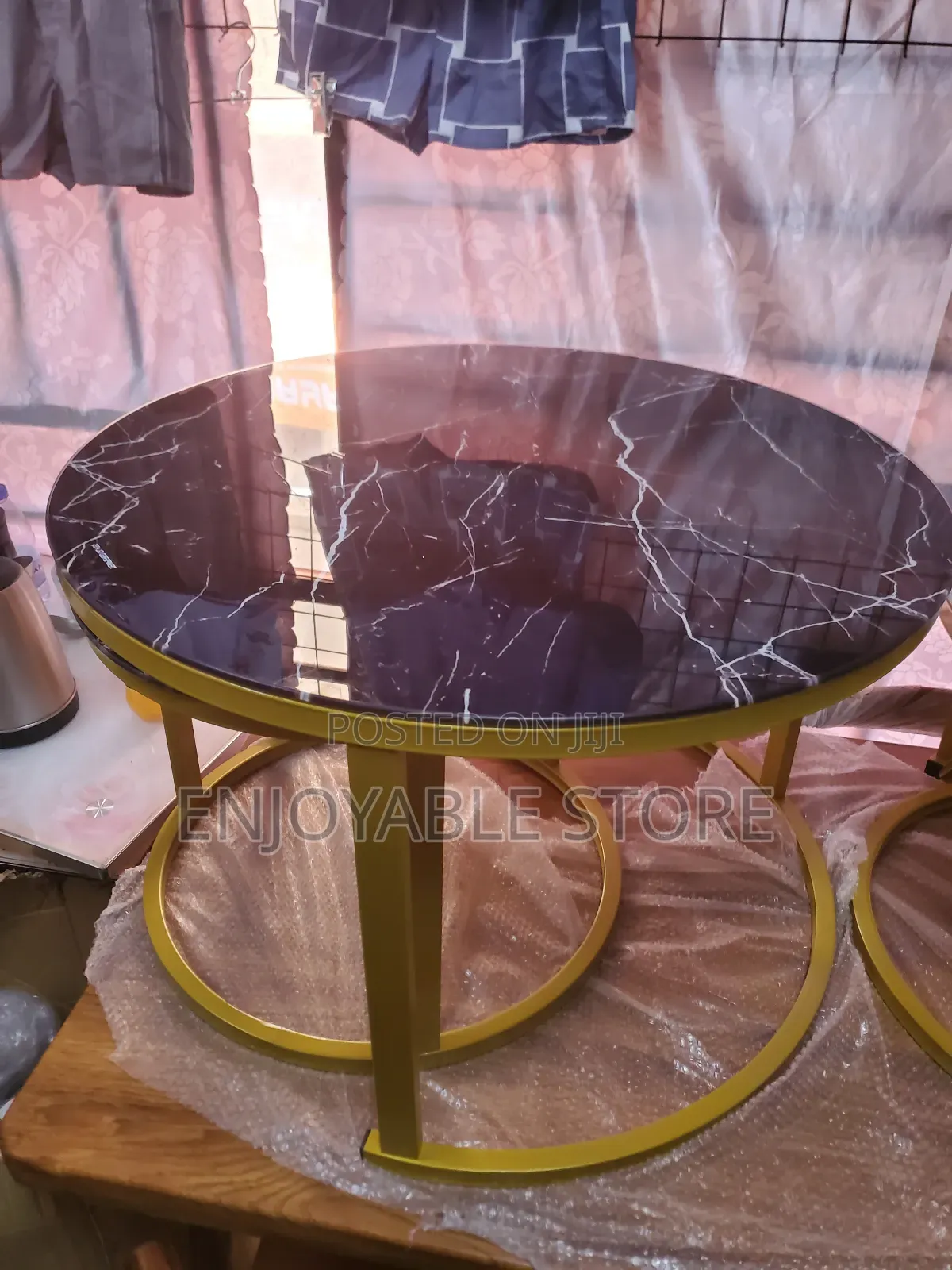 Center Table/Center Table