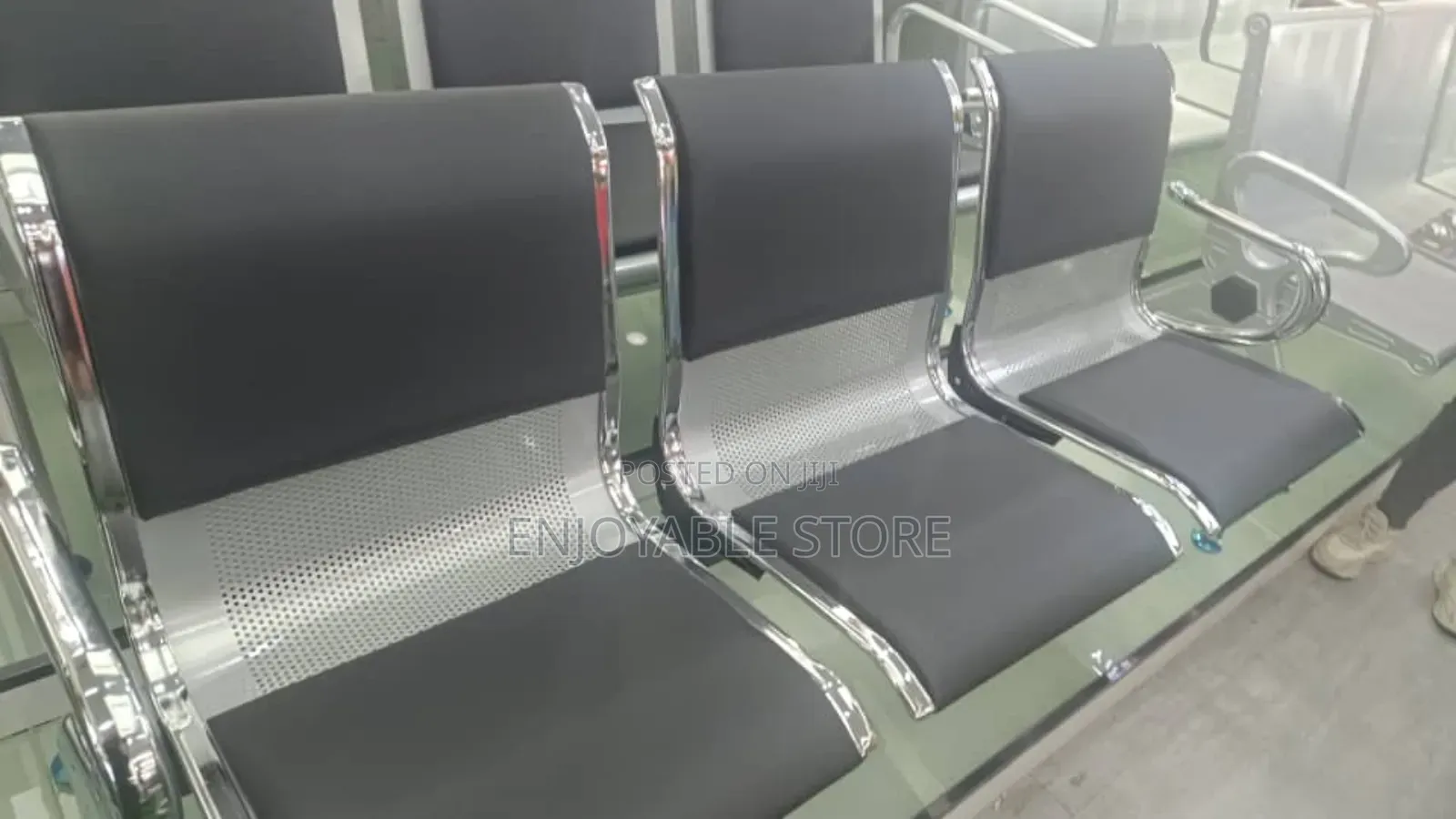 3 Seater Waiting Chair With Caution