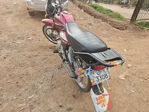 TVS HLX 125 2022 Red
