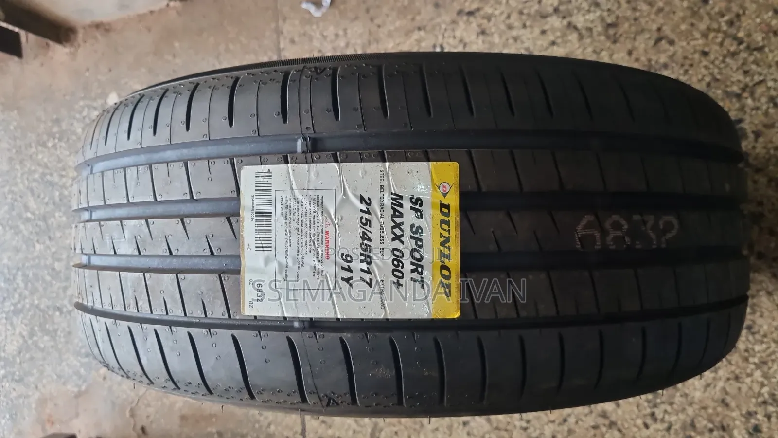 215/45r17 Dunlop Made on Jpan