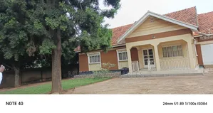 4bdrm Bungalow in Fs Properties Ltd, Nakawa for sale