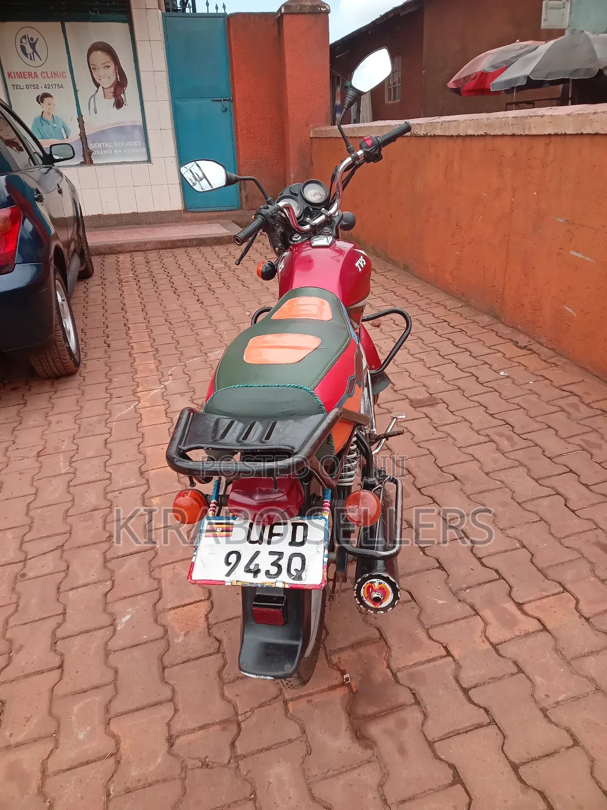 TVS HLX 125 2023 Red