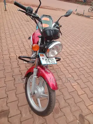 TVS HLX 125 2023 Red