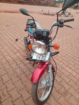 TVS HLX 125 2022 Red
