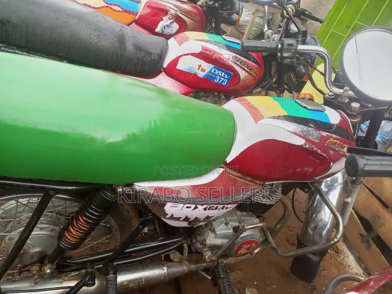 Bajaj Boxer 100 2019 Red