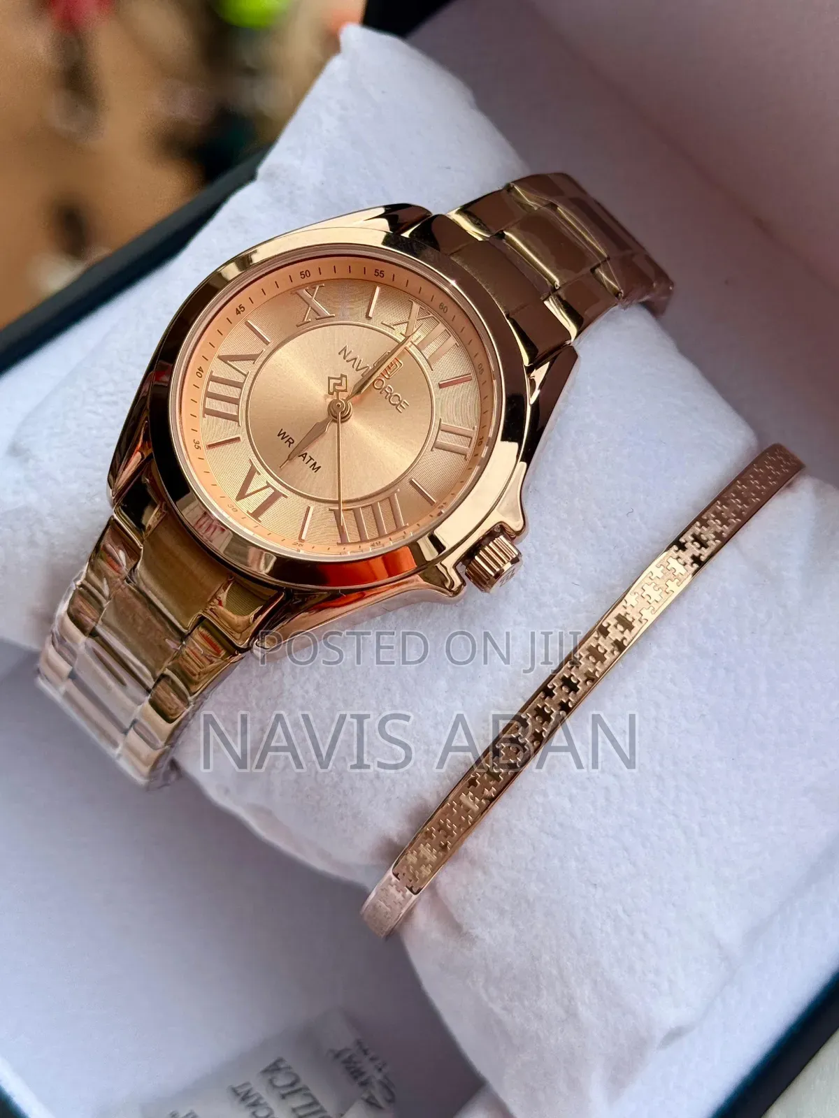 Naviforce Genuine Watches With Braceletes
