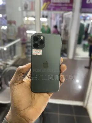 Photo - Apple iPhone 11 Pro Max 256 GB Green