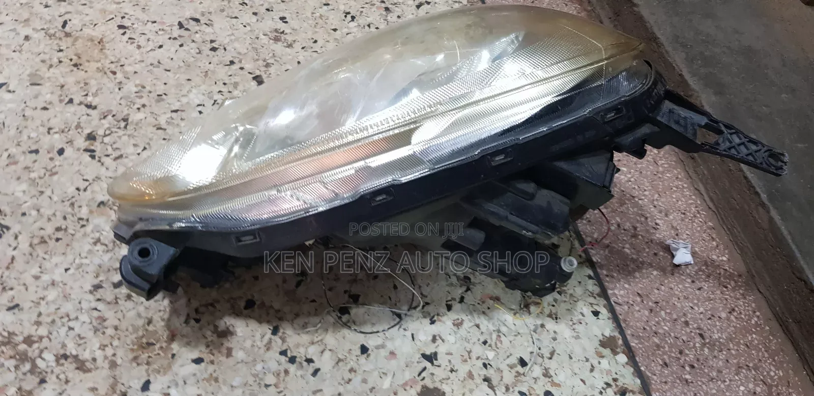 Nissan March 2012 Headlamps
