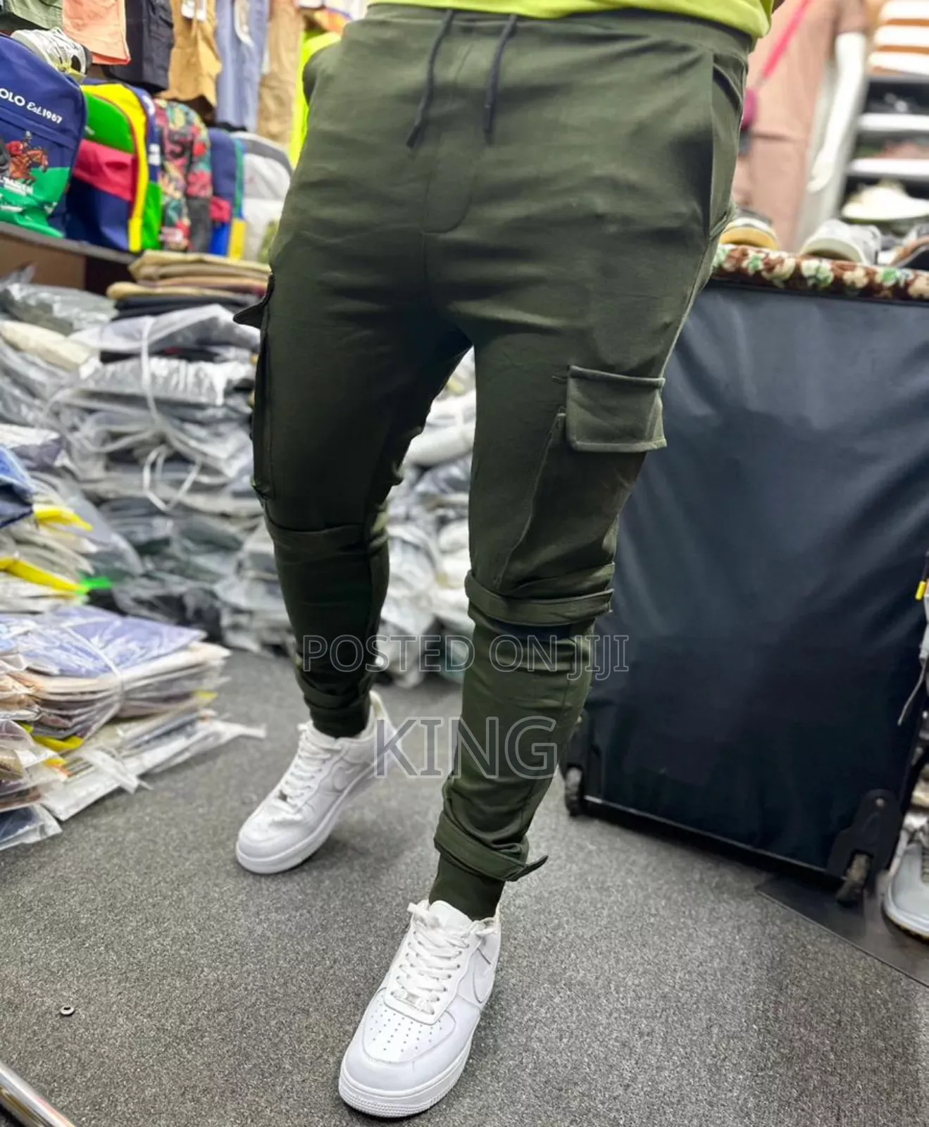 Adept Main Sweaterpants