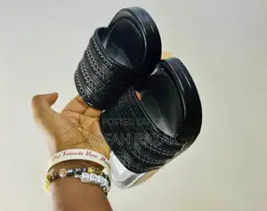 Original Triple Black Adidas Flip Flop Push in Rubber Sandal