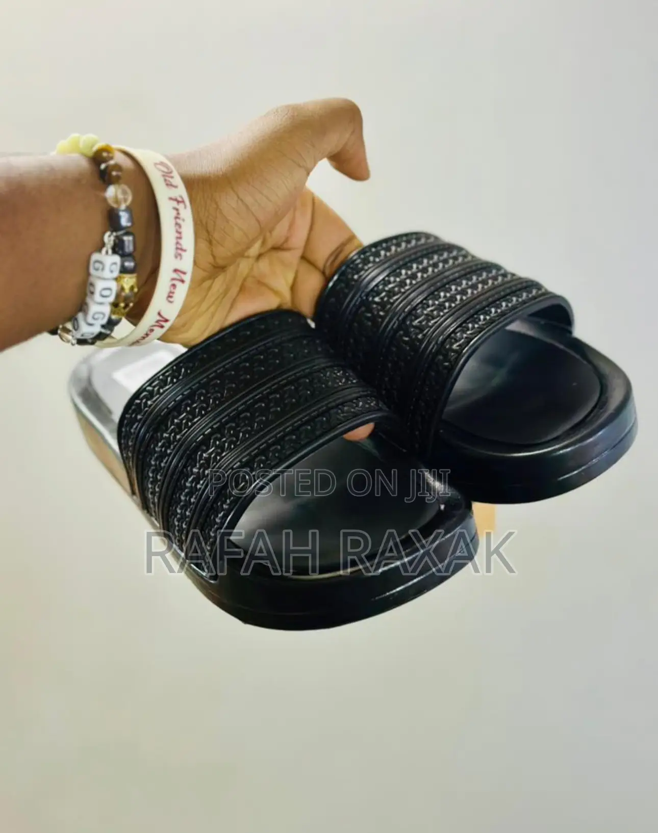 Original Triple Black Adidas Flip Flop Push in Rubber Sandal