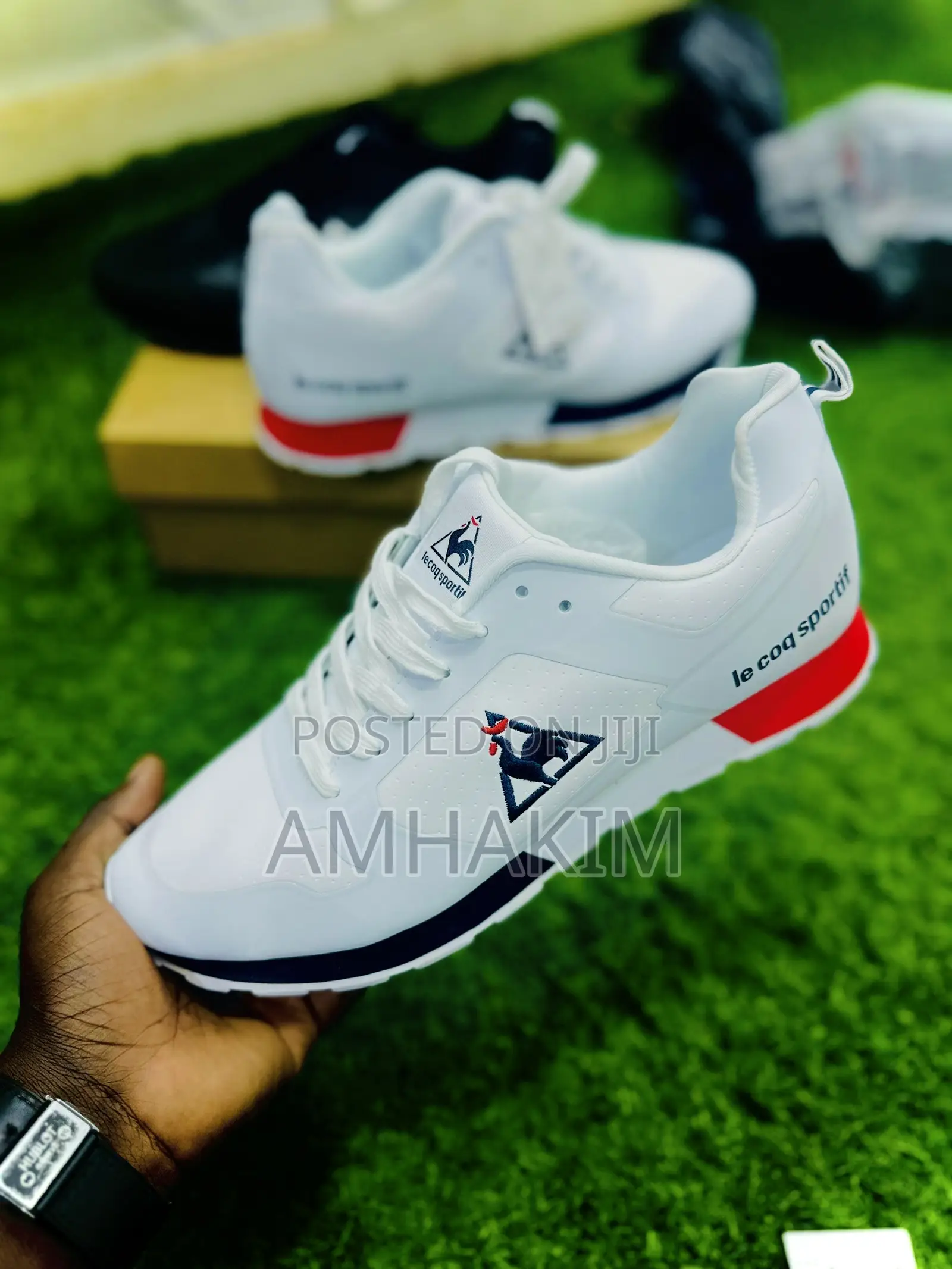 Classic Le Coq Low Cut Sneakers in Stock