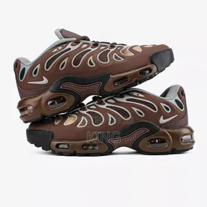 Photo - Bold? Nike Air Max Plus Drift Baroque Brown