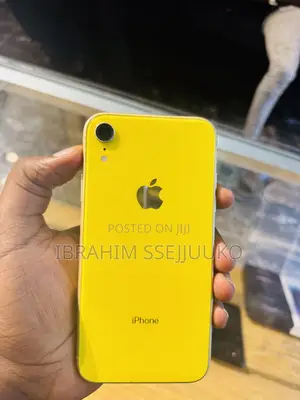 Apple iPhone XR 64 GB Yellow