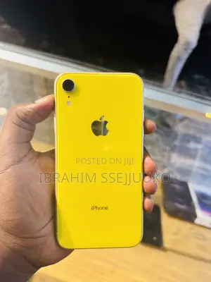 Apple iPhone XR 64 GB Yellow
