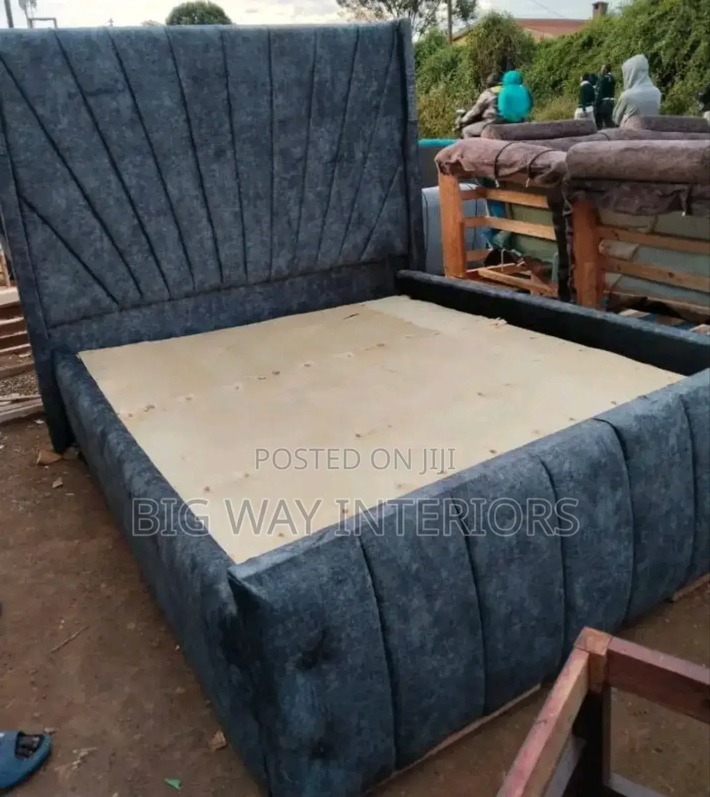 5by6ft Gray Fabric Bed
