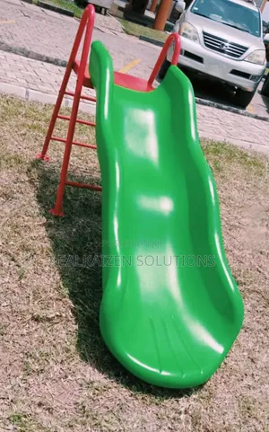 Kids Outdoor Playground Plastic Slide With Metallic Frame